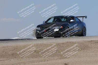 media/Oct-04-2025-OnGrid (Sat) [[44bd565ffa]]/Yellow Group/Grapevine/